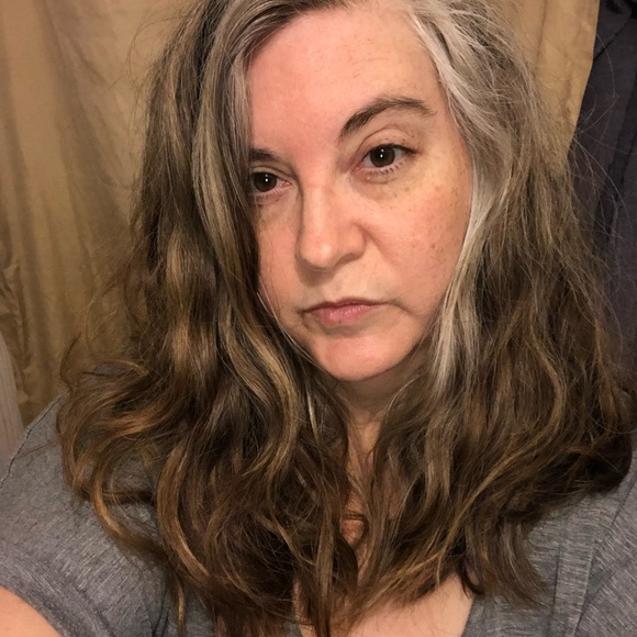 ABOUT ME - Picture 3 of 12